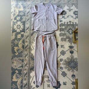 Figs small jogger pants and medium top